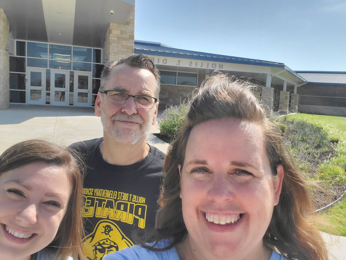 Donabesherse's tweet photo. @CISDDietz #thisisdietz #redteam https://t.co/Fo1mPLnFtb