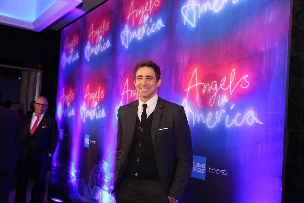 joylight62's tweet photo. A friendly #TheatreTuesday reminder.🎭 On Thursday April 15, NYC. #LeePace aka #JoePitt, #NedthePiemaker etc. @leepace has 2 Live T.V. Interviews that day. The first event will be streamed Live on https://t.co/cmFcrAeQFO at 3pm. Next, it's 11:35pm #LateNightShow w/StephenColbert. https://t.co/dX0pgiQH0T