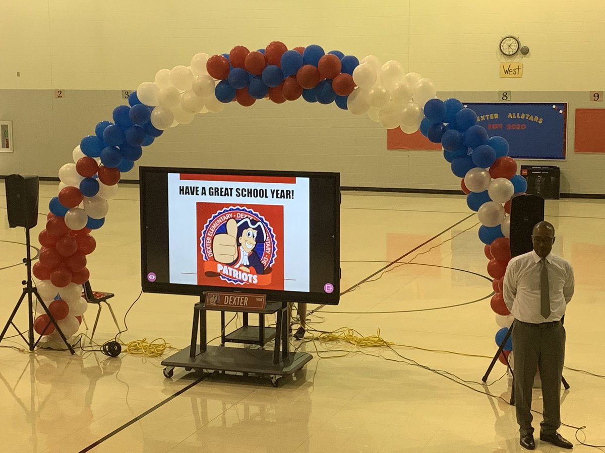 StephanieAngot1's tweet photo. We had a great time today at our awesome “Dexter Way” Pep Rally. Ask your student about our Fabulous Four!!! #dexterelementary #Expectations @DexterElemSCS https://t.co/5ot35S5gsU