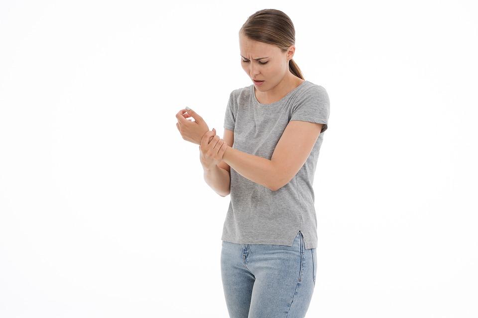 painfreesas's tweet photo. La artritis es una enfermedad que ataca a un gran porcentaje de la población mundial, por eso en el siguiente blog te contamos algunos datos importantes sobre este padecimiento.
 https://t.co/2CJGBAXguA
#pain #artritis #medicine #painfreesas #dolor #clinica https://t.co/Dbze42fmzn