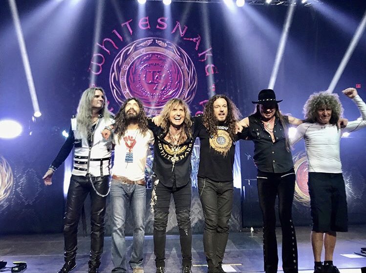 WSnakewoman's tweet photo. Feeling this today - Whitesnake When. I think of you (Color me Blue) Flesh and Blood https://t.co/5iIU7NxfpD #WhitesnakeWithdrawals #HotSnakeBoys make the day better β€οΈπππΈπ₯πΈπ€βοΈ https://t.co/4Ret0W0S8H