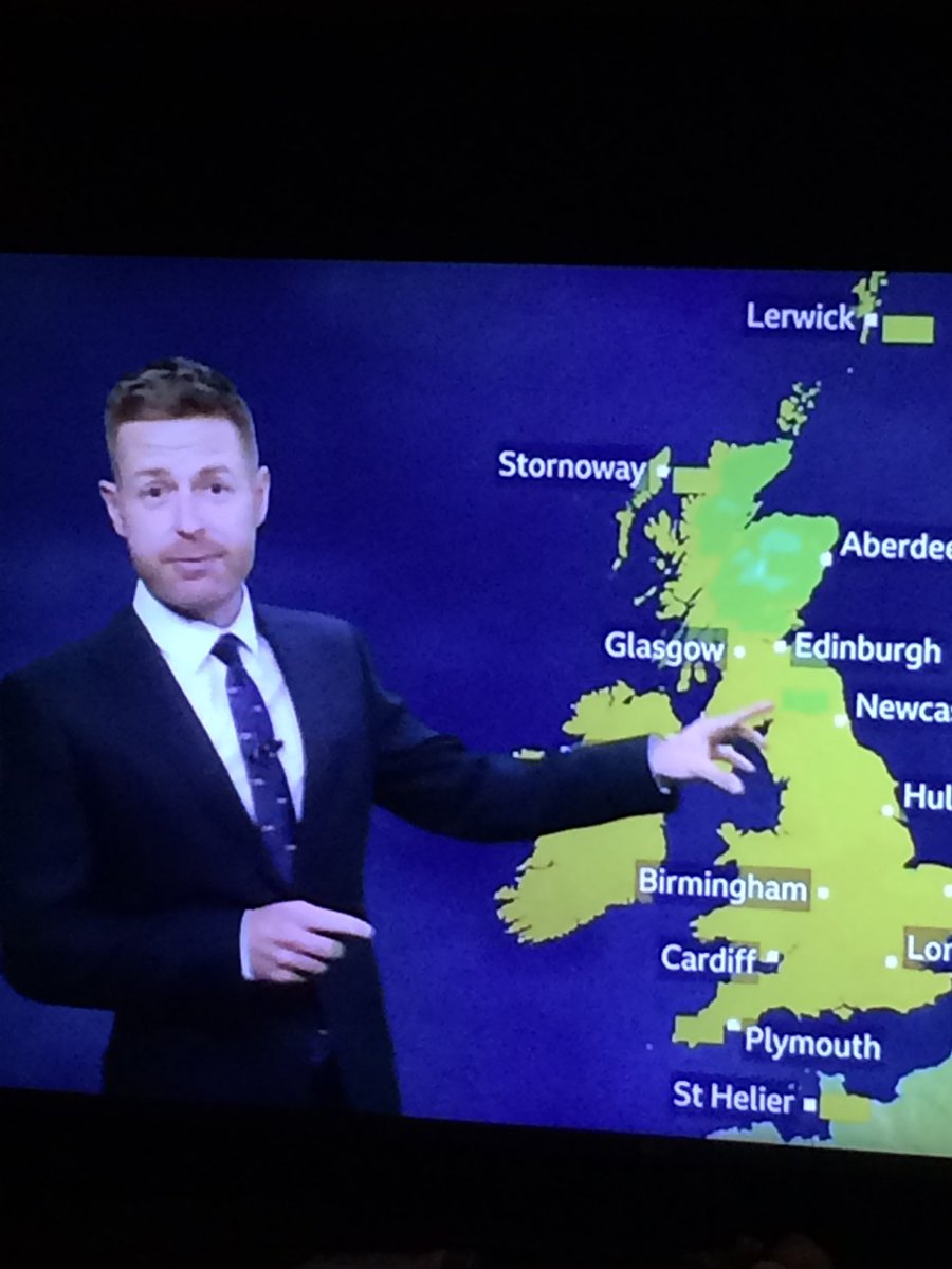 MrsGreatLakes's tweet photo. ⁦@Schafernaker⁩ is on TV! 😀⛈🌤🌈 https://t.co/0H1zZATnuo
