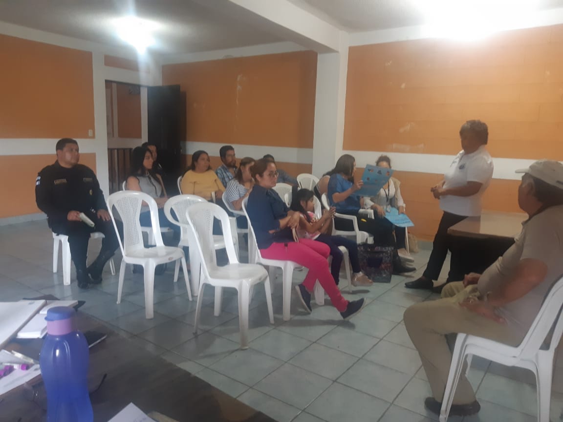 MinSaludGuate's tweet photo. #JuntosPodemosPrevenir | Equipo de trabajo del Distrito de Salud Malacatancito, #Huehuetenango, participa en reunión de trabajo de #COMUSSAN para abordar el tema de las medidas preventivas de #Dengue. https://t.co/Z17yqkxGb2