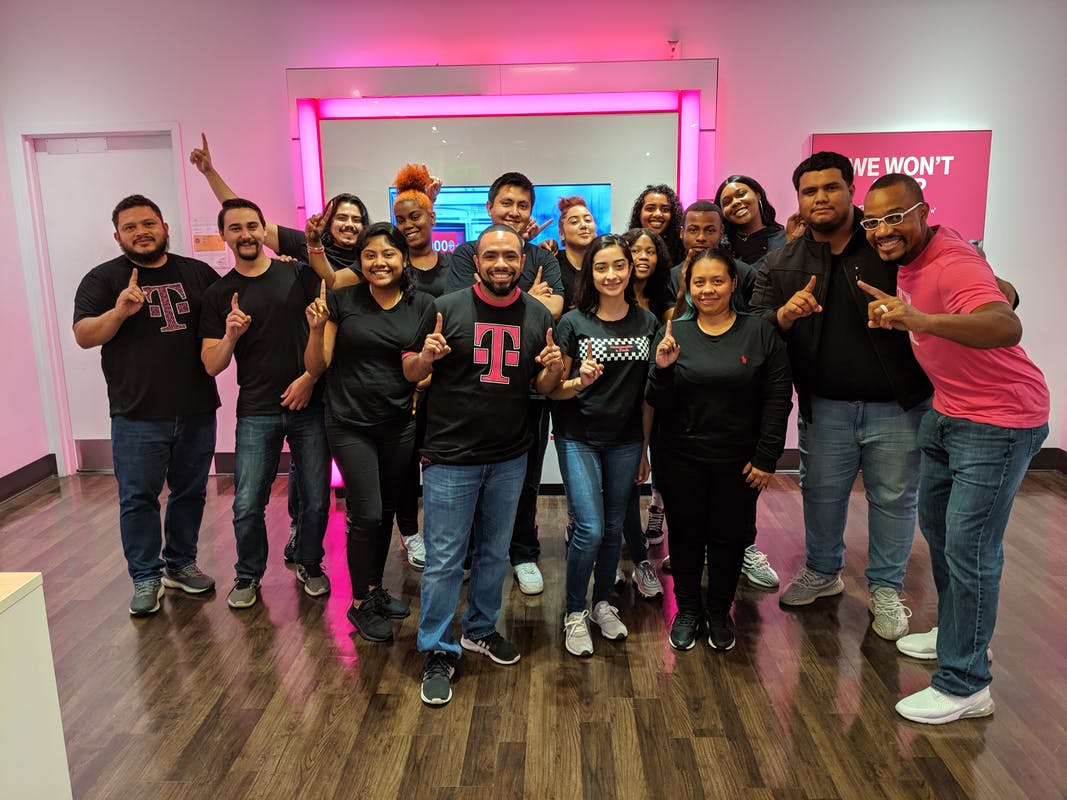 just_luis15's tweet photo. Thanks @tglover187 for inspiring this new class of MAs.. They are ๐ฅ up to represent #TeamMagenta ๐ช๐ฝ #NERules #DreamTM #BethesdaMLC #NETrainersRule https://t.co/1jt8kPtCYJ