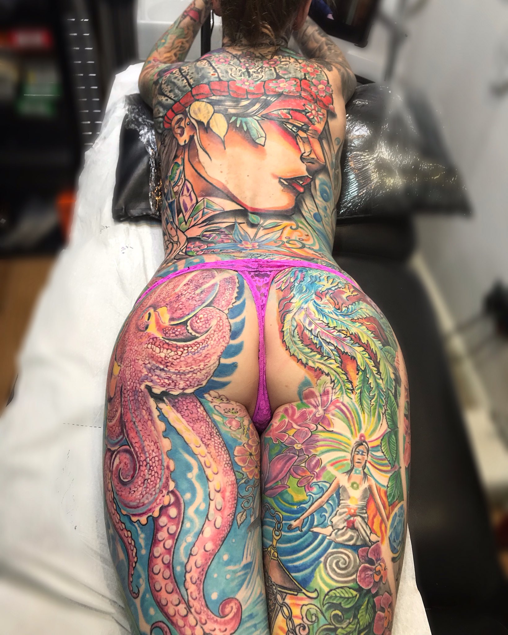 Bodysuit 🐙🌺🌿🌈🌊 https://t.co/B3XCV3ksi7