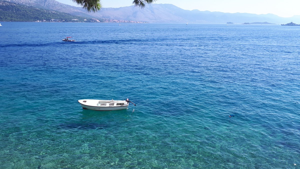 dejomal's tweet photo. #korculaisland #korculaoldtown #sunfun #amazingsea #wonderfulsummer https://t.co/8MdTrflGEl