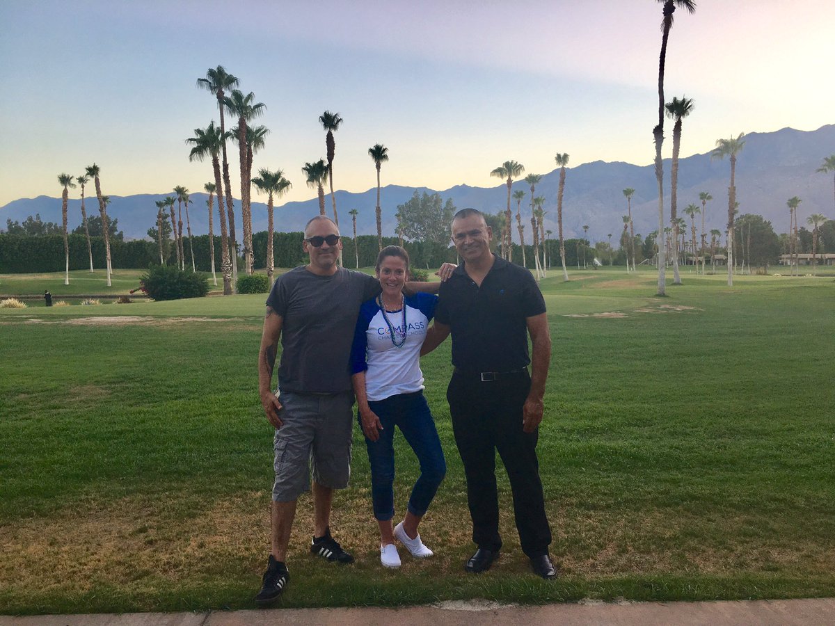 ccsmaestradavis's tweet image. #CCSRetreat 2019 #ELLteam enjoying the sunset after our faculty dinner