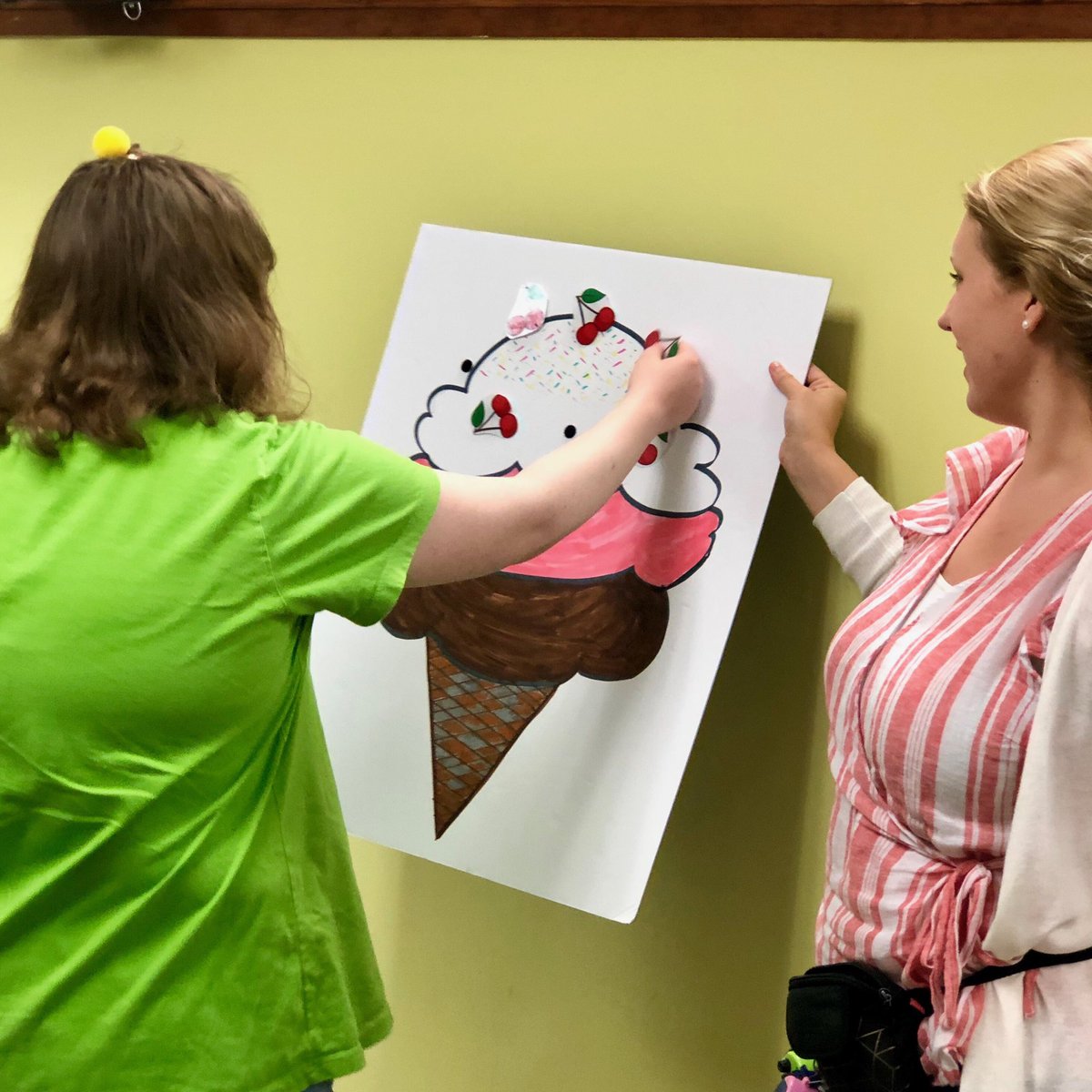 RCSLearningCtr's tweet photo. Pin the cherry on the ice cream! #summerspiritweek #connectforacause https://t.co/Qov5brAxWY
