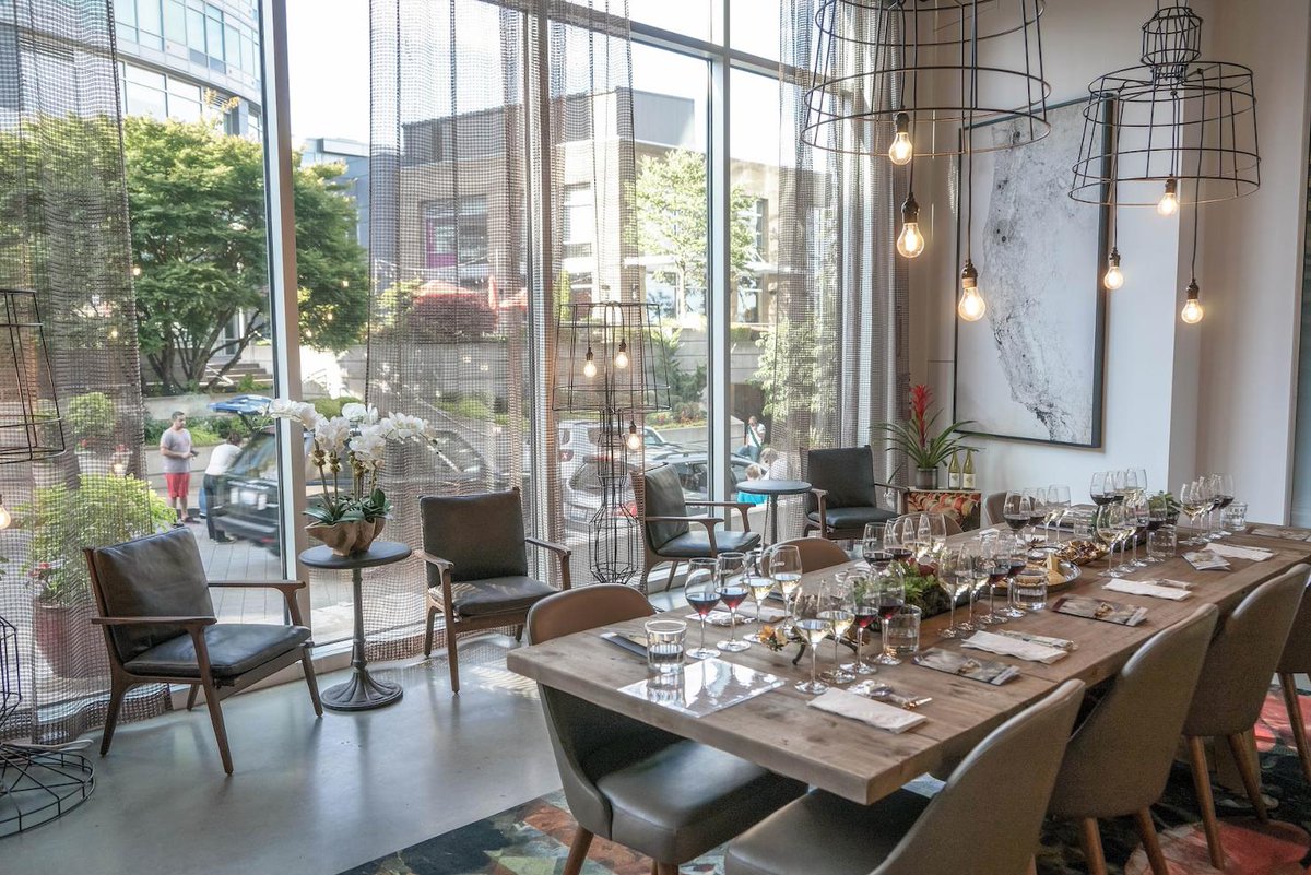 Come check out our tasting room in Bellevue today! From baby showers and wine tastings, to corporate events and team building exercises, we have one of the most elegant private event spaces in Greater Seattle.🤩🍷🥂

#winetasting #californiawine #winelover #winery #winecountry