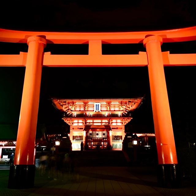 kumesun's tweet photo. 久々の時差投稿！
伏見稲荷！

#京都 #伏見 #伏見稲荷 #神社仏閣 #夏
#営業 #旅行 #景観 #景色 #日本酒 #ごはん #グルメ #プラスit #Excel #スキルアップ #講師 #クメシスタグラム #日本酒好きと繋がりたい #photostagram #foodstagram #sake https://t.co/3F1DSKiMAb https://t.co/qhCU1lhmSe