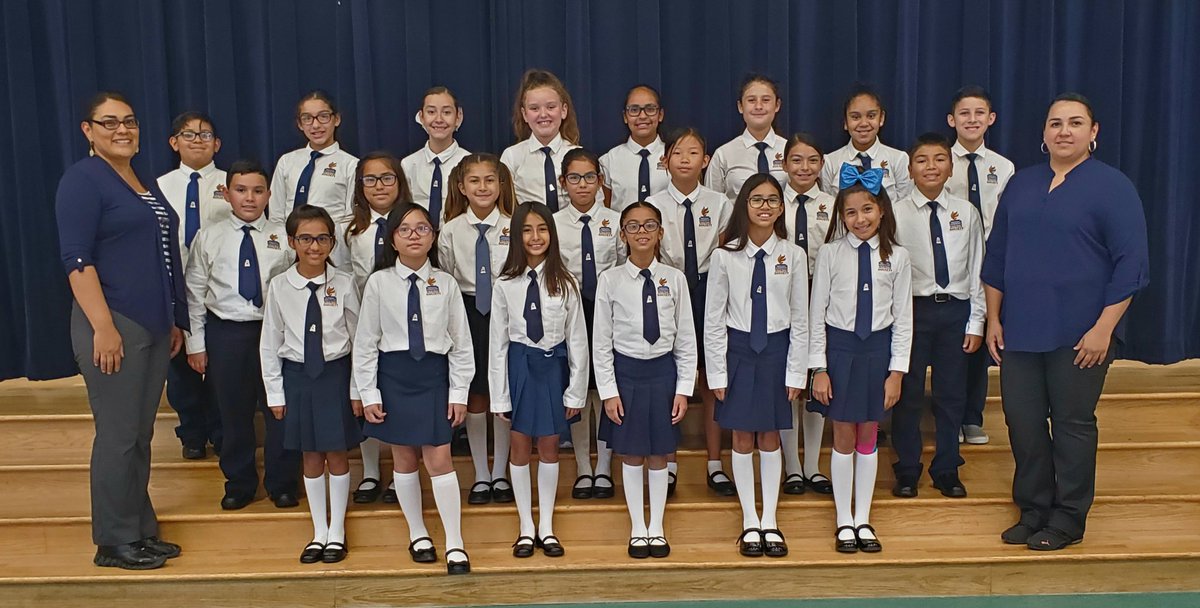 zsalasHCISD's tweet photo. Our National Elementary Honor Society @THE_HCISD #Greatstoriestarthere #HCISDProud https://t.co/LXbB4wkM32