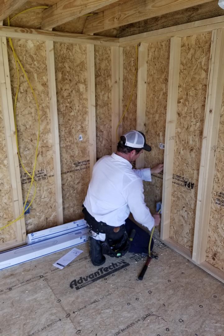BuzzElectrical_'s tweet photo. There's nothing we love more than providing our customers with outstanding service! Check out our electricians Will and Shannon wiring up a shop in Farmington, AR this week. You can count on our team for all of your electrical needs! #BuzzElectrical #Arkansas #electricians https://t.co/1mavWlf9vK