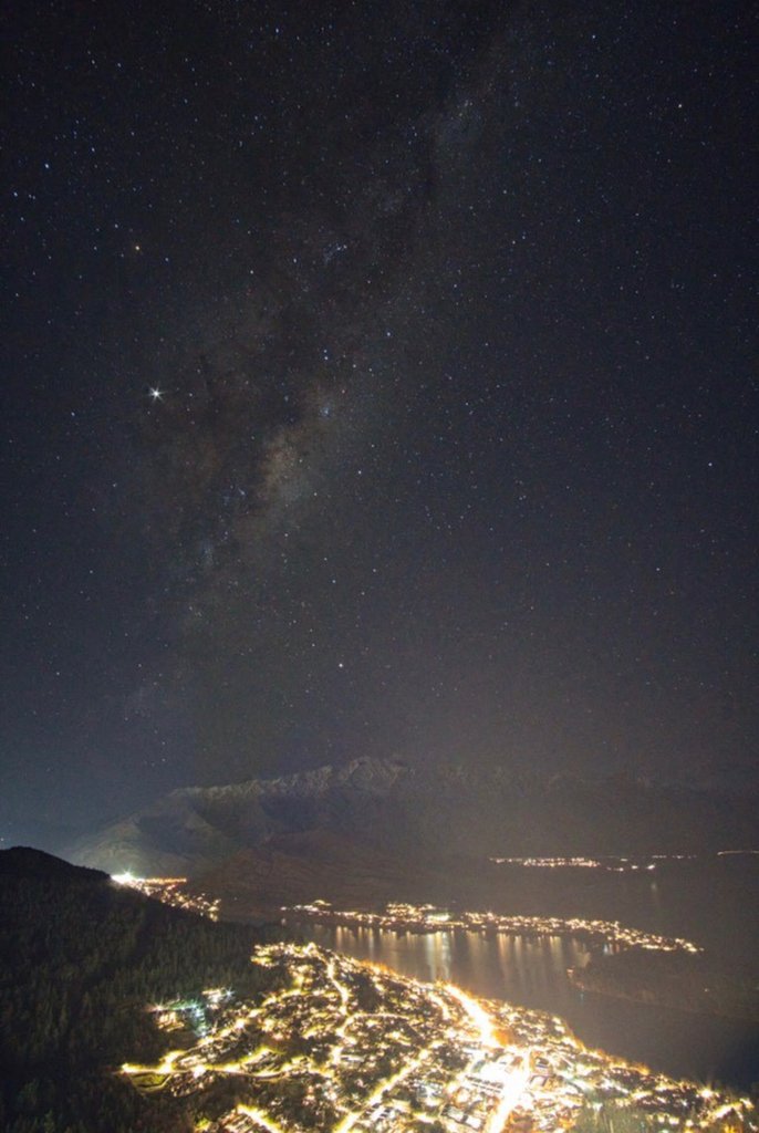 How much do you enjoy our Night Sky? Join us: bit.ly/SkylineSpaceTa… 

📷 instagram.com/stanley_alr