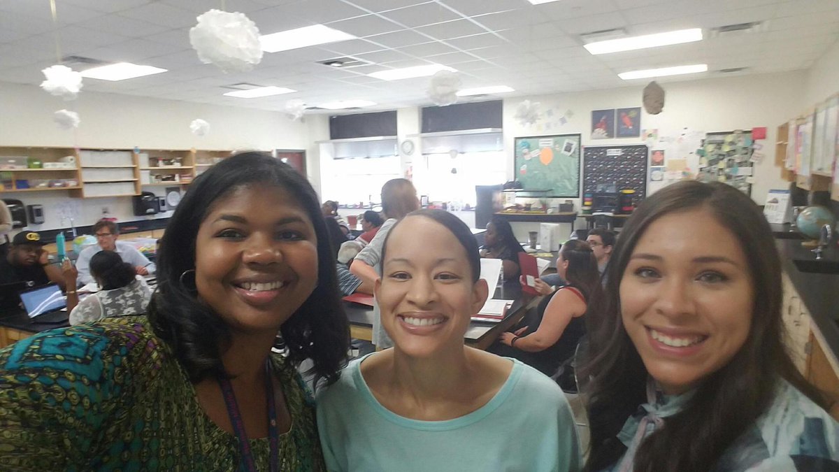 ARSADallas's tweet photo. We love to learn and so will our scholars. #OntheRoadtoGold #ARSAStrong #AllDayLong https://t.co/YJgfPSpx9Y