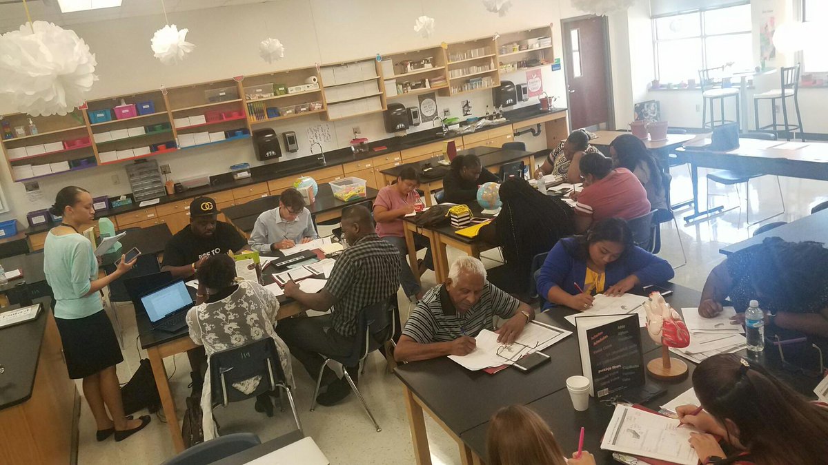 ARSADallas's tweet photo. We love to learn and so will our scholars. #OntheRoadtoGold #ARSAStrong #AllDayLong https://t.co/YJgfPSpx9Y