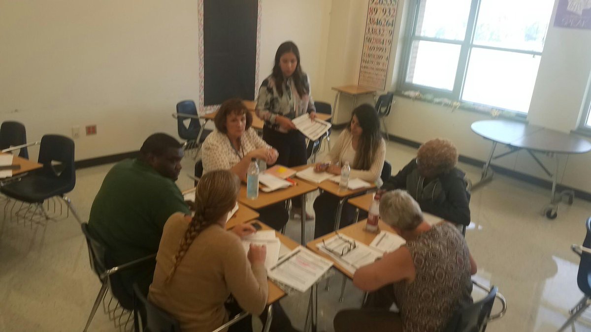 ARSADallas's tweet photo. We love to learn and so will our scholars. #OntheRoadtoGold #ARSAStrong #AllDayLong https://t.co/YJgfPSpx9Y