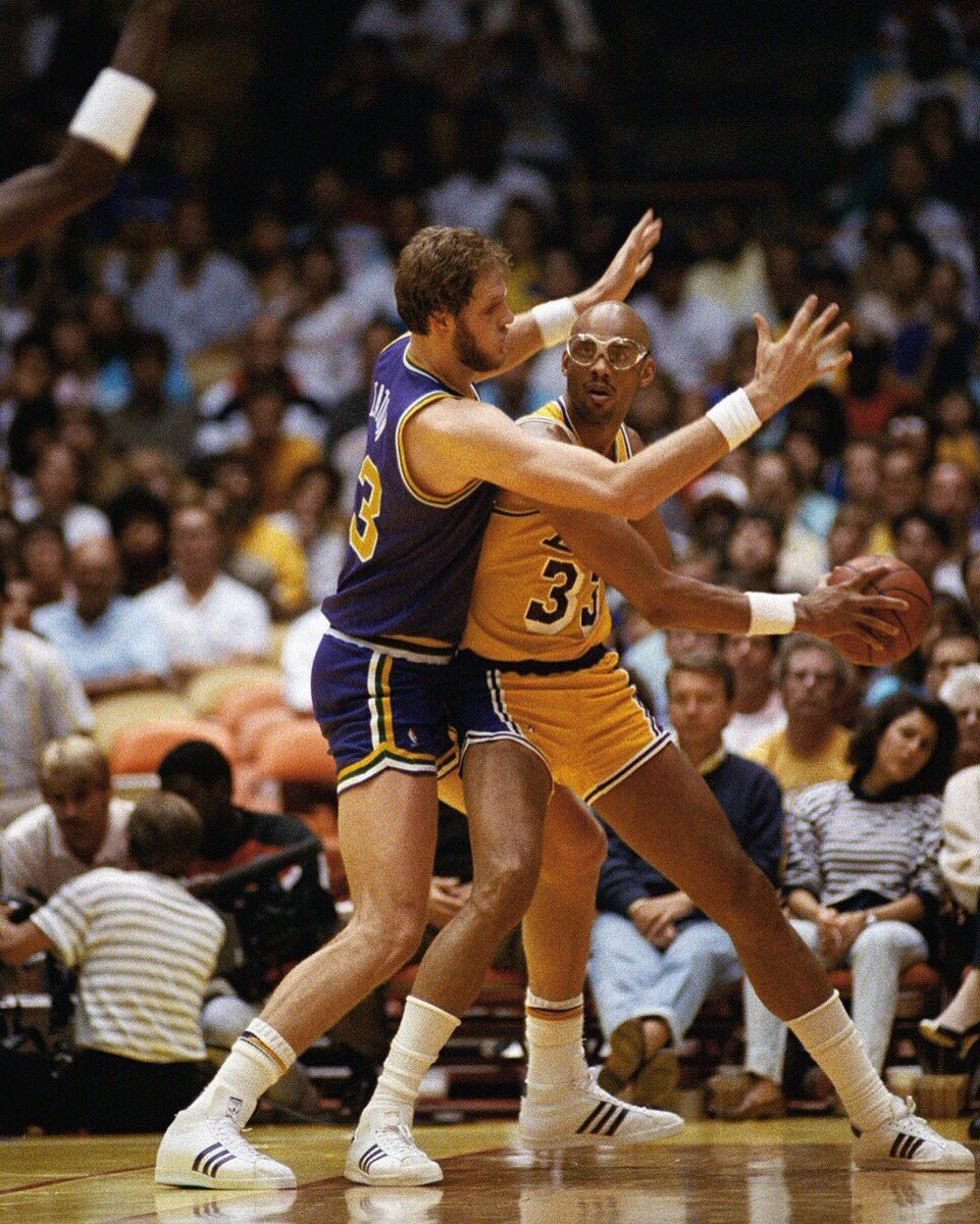 The Sports Circus tweet media