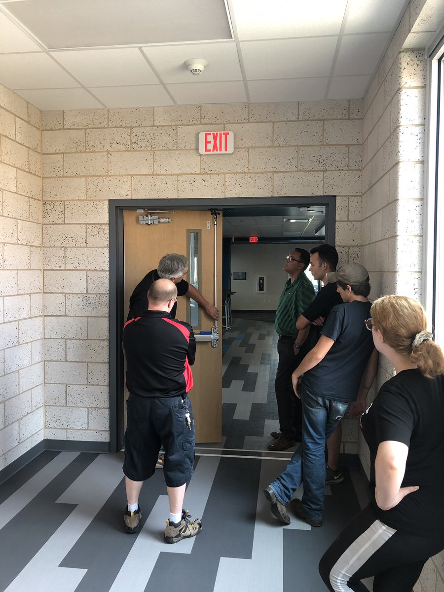 MKoz21's tweet photo. As we finish up our summer restoration at Muskego Lakes the custodian took some time today to learn more about door hardware. We are looking forward to students returning to ML. @MLMSmuskies @MuskegoNorwaySc @mnsfacilities https://t.co/SpuPqdBrNf