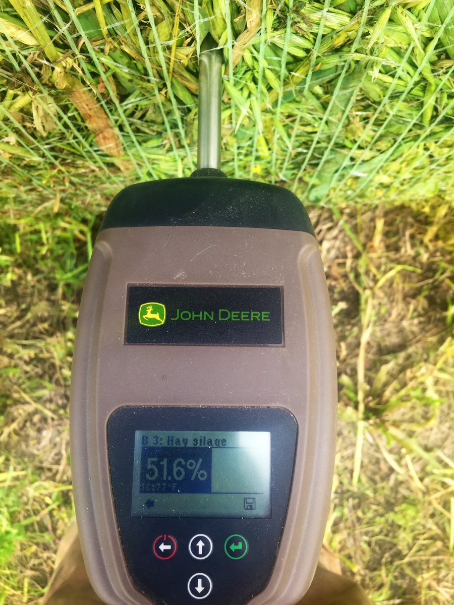 jdschopfer's tweet photo. #hay19 in a nutshell... #dryenough https://t.co/tOjrgZqnyt