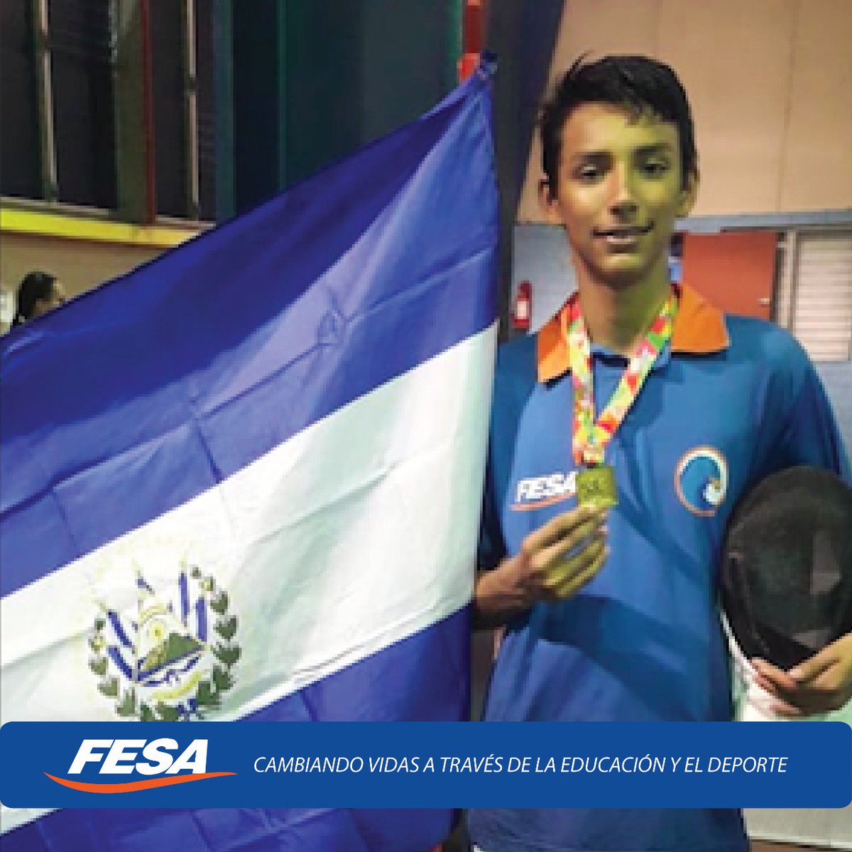 FESAELSALVADOR's tweet photo. #FESAInforma #Esgrima
Saúl Villacorta, atleta de Federación de #Esgrima, es Campeón modalidad Espada, (1er. Lugar cat.14-17 años)🥇 en Juegos Estudiantiles de Esgrima!
¡Buen trabajo Saúl, Federación de Esgrima y su entrenador José Benavídez! 👏🏼👏🏼💪🏼😀 #ElSalvador https://t.co/e019a1BGdk