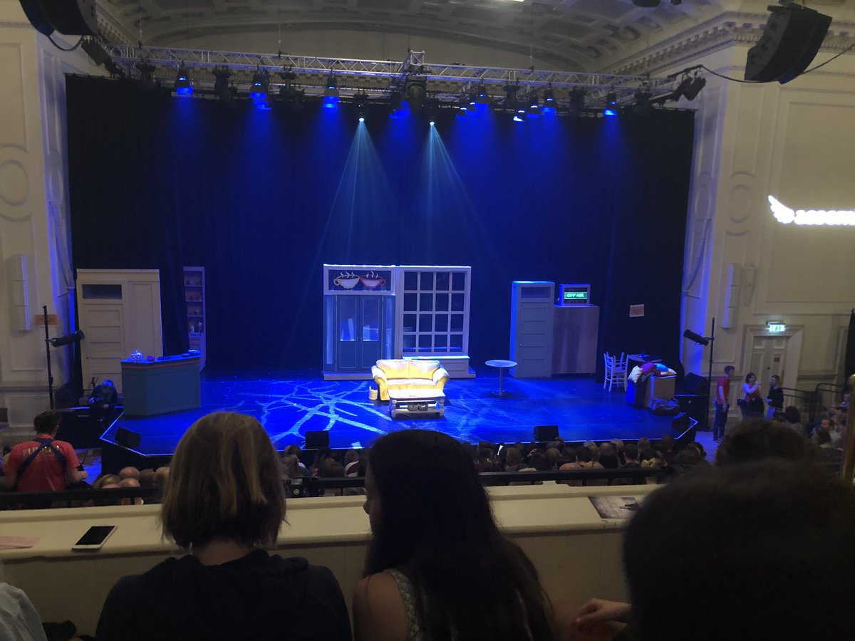 Nestival_INTRNL's tweet photo. A weekend with friends @FRIENDSICAL @ARedinburgh @AssemblyFest @WhatOnEdinburgh @edfringe @HarveyNichols #makeyourfringe #makeyourfriends #maketimetocatchup #maketimetolaugh #maketimetomakenewmemories https://t.co/6crq8xtnKk