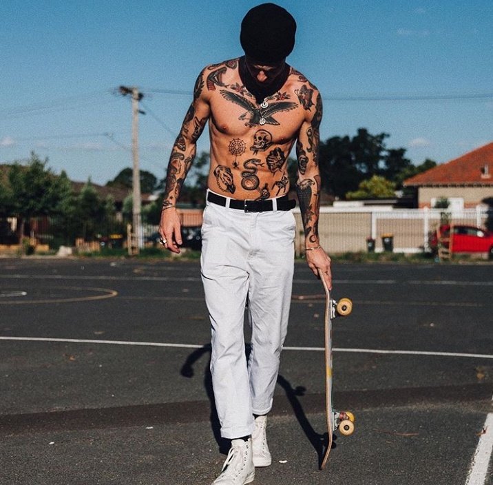 xTrplRx's tweet photo. Street profit. https://t.co/aa4OncsVzk
