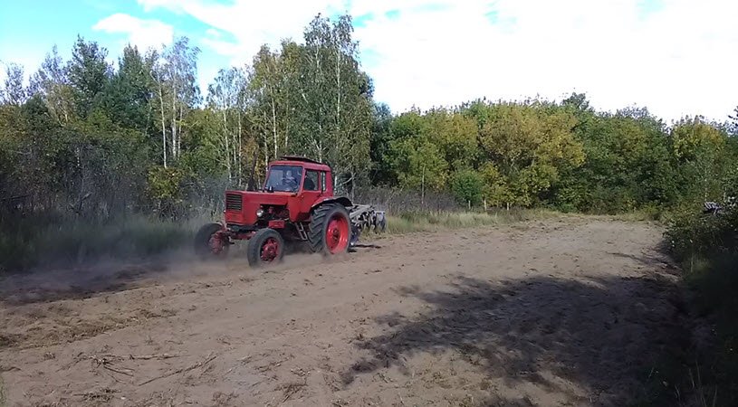 DistilleryTrail's tweet photo. You've heard of terroir? It tastes a lot like plutonium.

Scientists make a Radioactive-Free #Vodka made near Chernobyl's Exclusion Zone. Would You Drink It? #AtomikVodka https://t.co/Ivfh5TgtYw https://t.co/vrxSUHKP6b