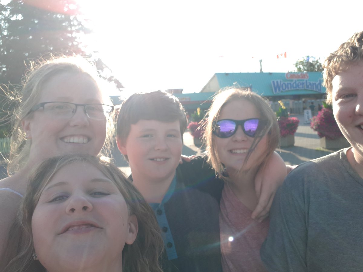 NCConnector's tweet photo. Here at @WonderlandNews for an evening of coasters!! We brought a #firsttimerider and we are #ridewarriors https://t.co/C3YPK7v8Gw