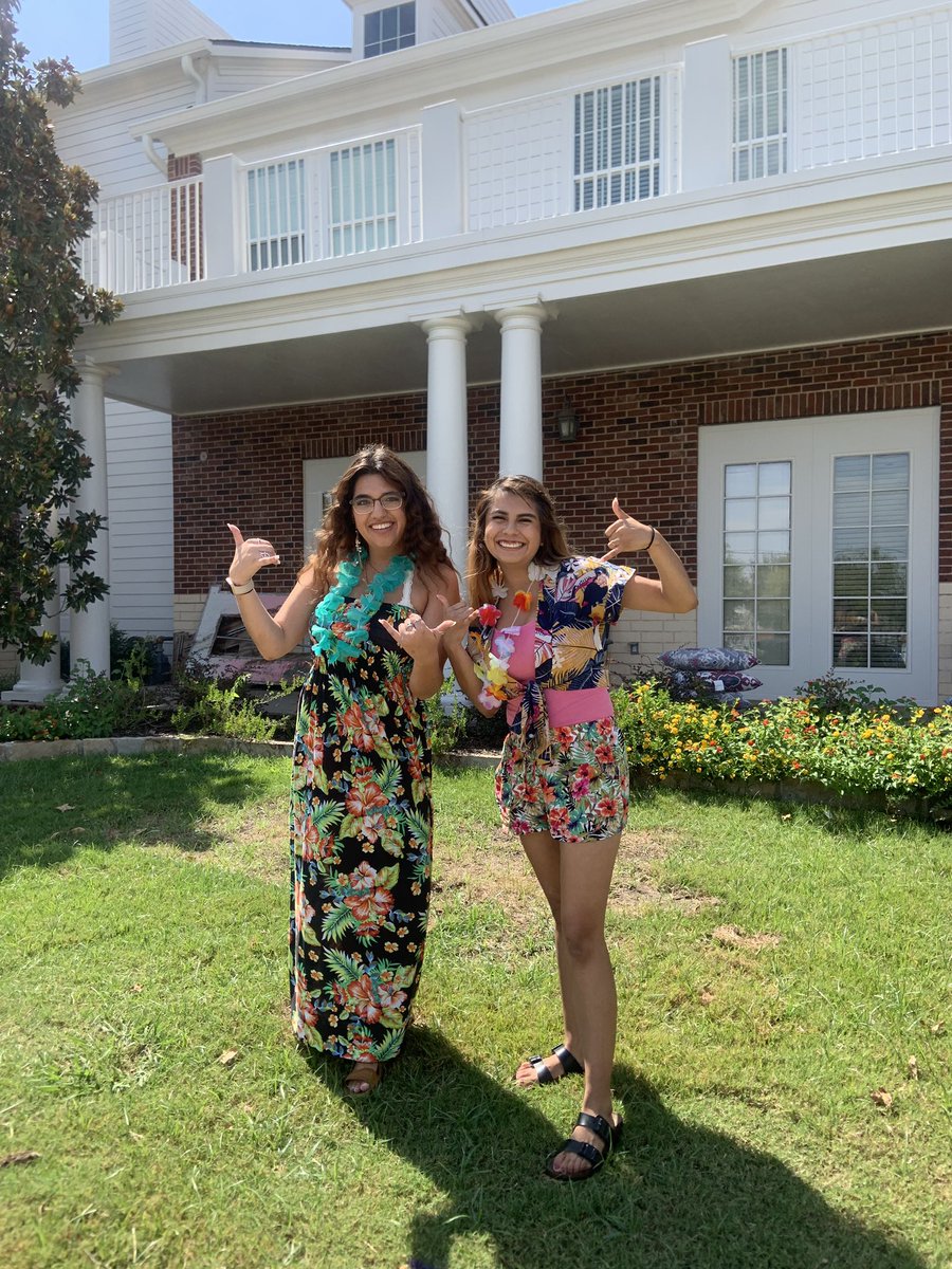 AriaHaberr_'s tweet image. Day 1 of spirit week ✔️🌺 #goadpi