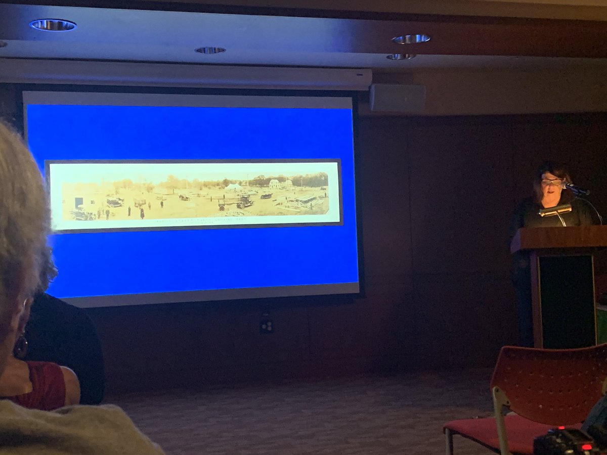 nlbenj's tweet photo. Lorna Conden of @HistoricNE tells a packed house @ThomasCranePL about WWI housing efforts in @CityofQuincy MA! Walking tour to follow on Aug. 24 6pm Avalon Beach. https://t.co/xz4Kitx4Up