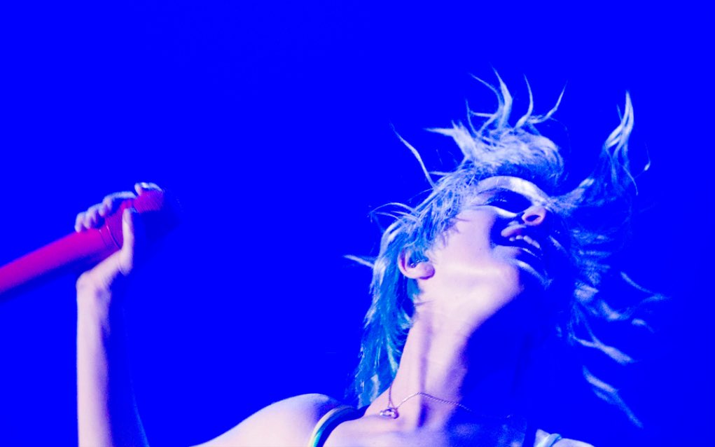 paramore_otd's tweet photo. 13th August 2014 - UCCU Center, Orem, Utah
#paramore #hayleywilliams #oremutah https://t.co/Nyi0VkgsfG