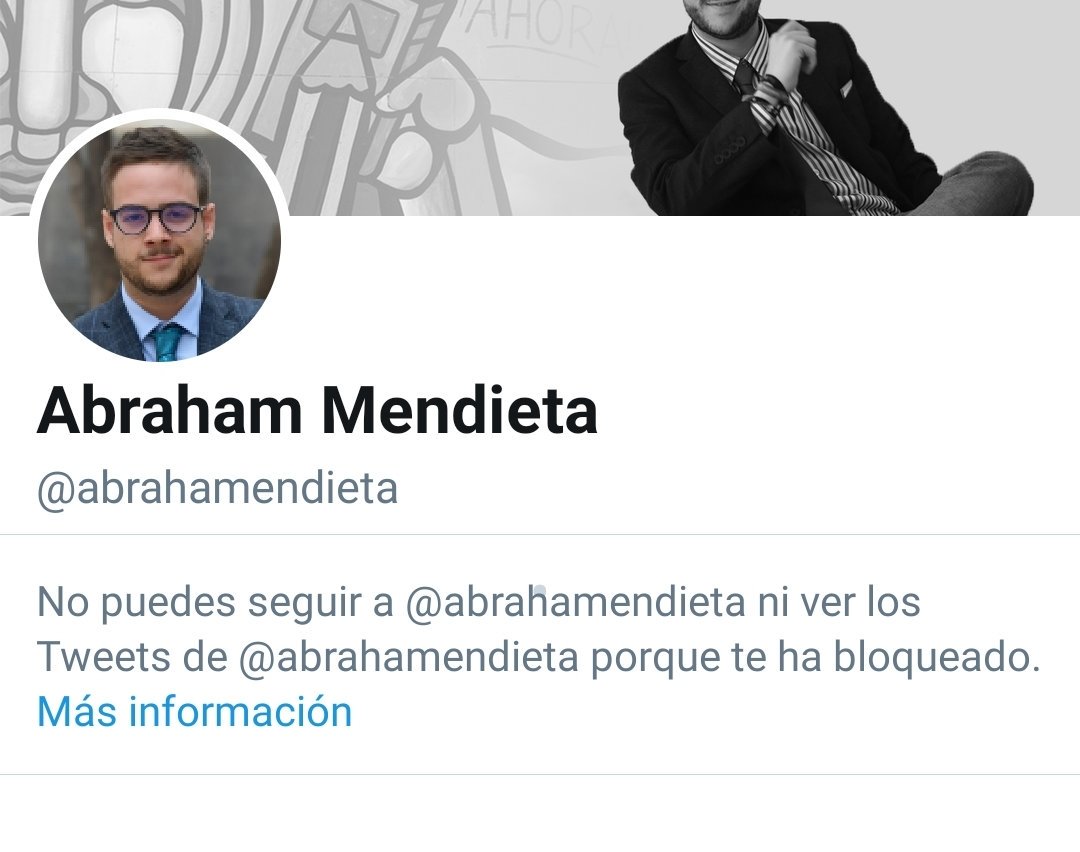 OskRflomeli's tweet photo. Así me gusta, que me bloqueen los malditos chairos que no aguantan cuando les dicen sus verdades. Y sigue el pejezombie de @fernandeznorona y el acarreado de @AntonioAttolini la blondie con iphone 10 @EstefaniaVeloz #chairos #acomplejados #F1Gratis #pejezombies https://t.co/cQqqicSZPf