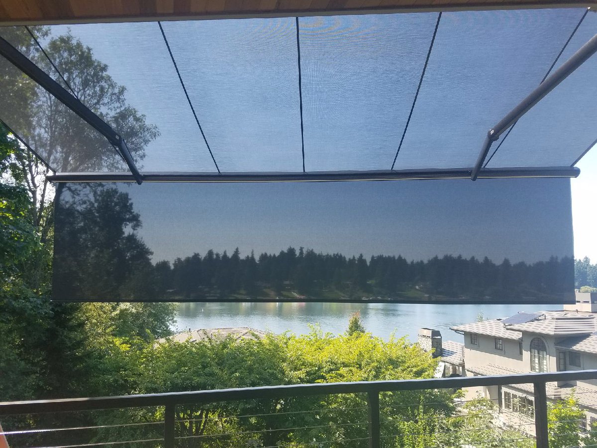 DeardenTyler's tweet image. Check out this beautiful awning with a dropshade overlooking the water! For more products like this head to eclipseawning.com