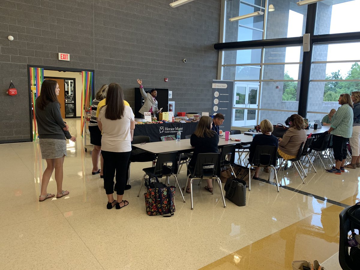 EdTechSmith's tweet photo. Thanks to Matt Castillo @matthewcastilloinsurance for sponsoring our snack table@and sharing some great info about coverage and services he can provide our educators. #rledtech19 @rlschools https://t.co/a5H8GbaFYA