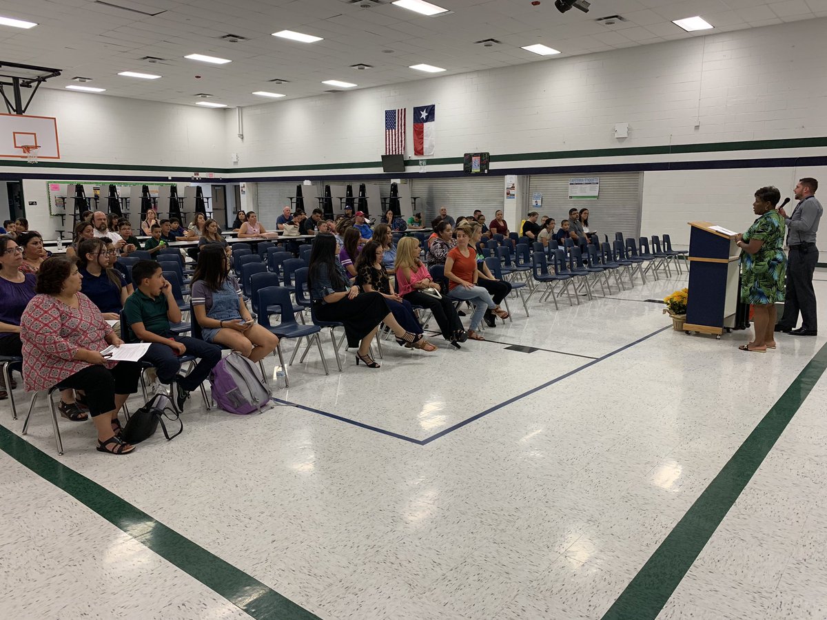 Pre-AP parent, student and teacher night at Slider Middle School. Thank you Stallions for being present to learn about our campus advanced courses. #TeamSISD #StallionsLeadTheWay