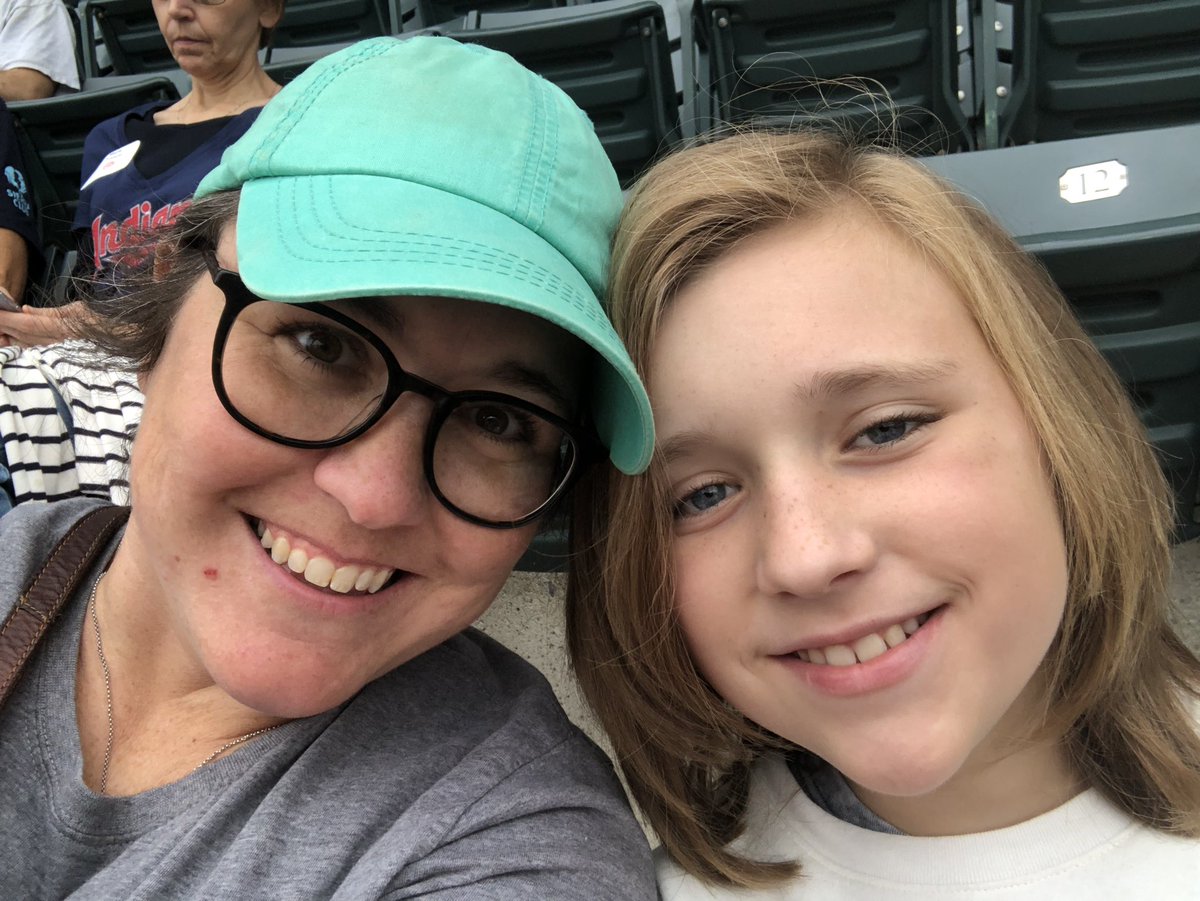 33jordynstrong's tweet photo. Game night with my Logan #tribetown https://t.co/FC5tHegqtK