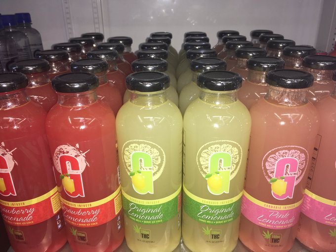 ThePotBarn420's tweet photo. Happy Tuesday Pot Barn Patients! The summer’s only heating up and we’ve got the remedy! These liquid gold lemonades are the perfect item to beat the summer heat and keep you medicated all summer long! Be sure to stop by and give one a try! #sanbernardino #liquidgoldlemonade https://t.co/eSTRmqBNAp