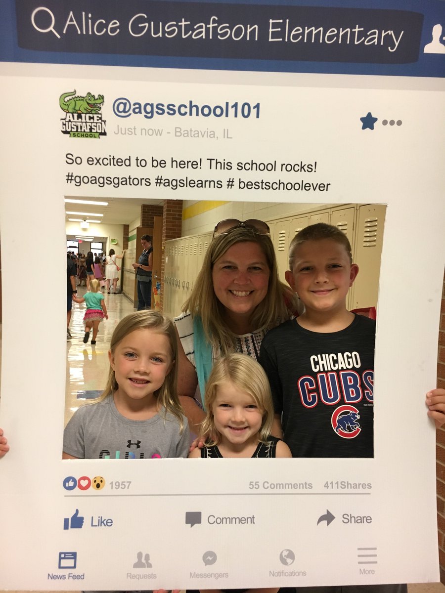 Tim_McDermott1's tweet photo. What a great night! So many smiling faces. It looks like students are ready to start school tomorrow! #101alag @goagsgators #backtoschool https://t.co/WpPe9Qdcut