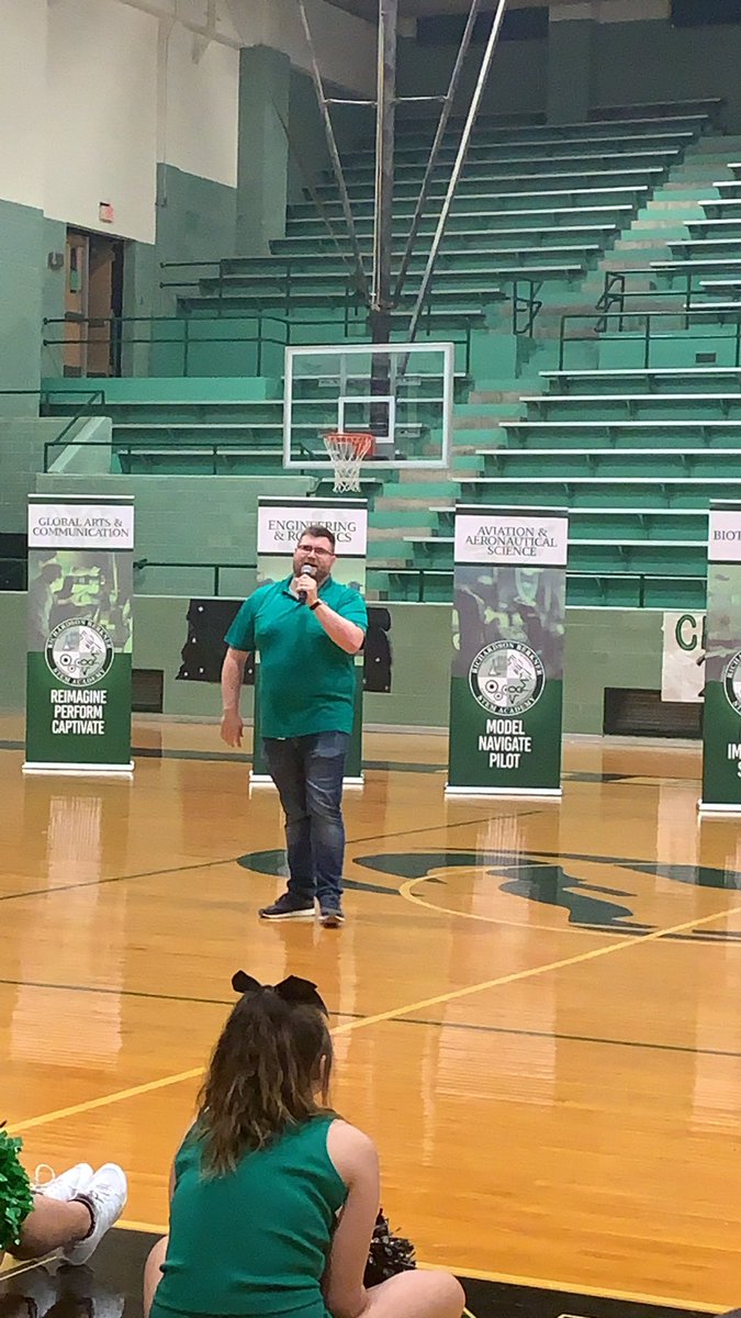 bhsstem's tweet image. Mr Mount, the #STEMforALL Coordinator at Berkner Stem Academy! #risdsaysomething #RAMS2023 #RAMFAM