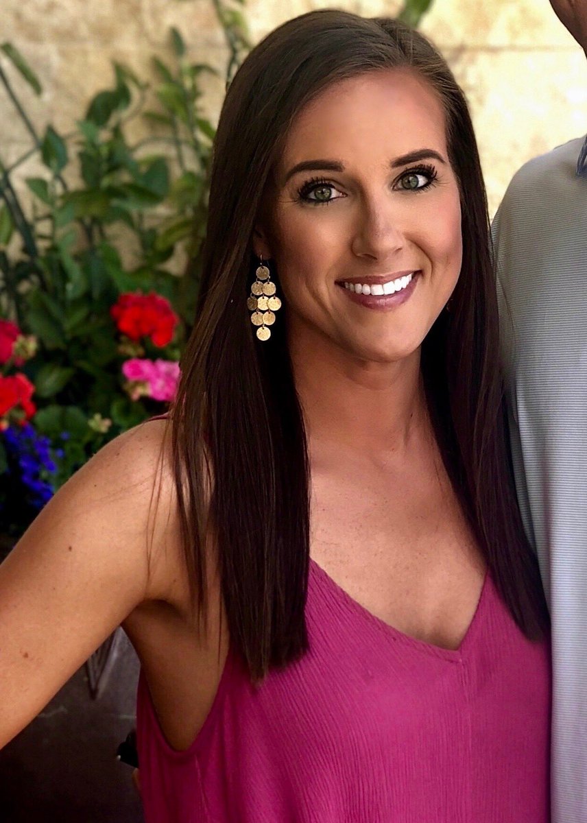 Welcome Ms. Brannen from Iowa! She is a new NC resident and excited to joining the HCES #Flyingin5th team as a 5th year 5th grade teacher! Say hey to @missbrannen!