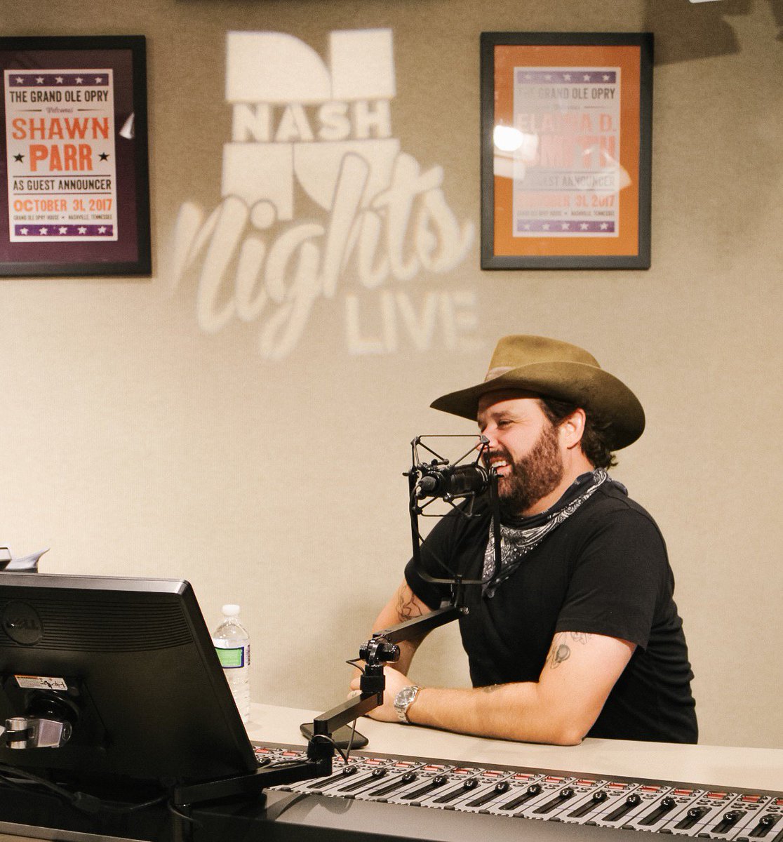WithElaina's tweet photo. What does @RandyHouser consider the most summer thing to do in his hometown? Check in with us... we're getting the story straight from the source! #NNL #KickSomeNash https://t.co/kD5VtaN1xF