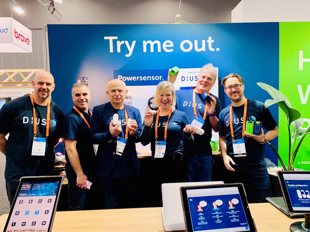 _kim_mc's tweet photo. The awesome DiUS team at #AusUtilityWk D27 is demonstrating #powersensor and some pretty imaginative competitions - @AWSCloudANZ award winning advanced consulting partner 👏👏 https://t.co/68g3fislFj