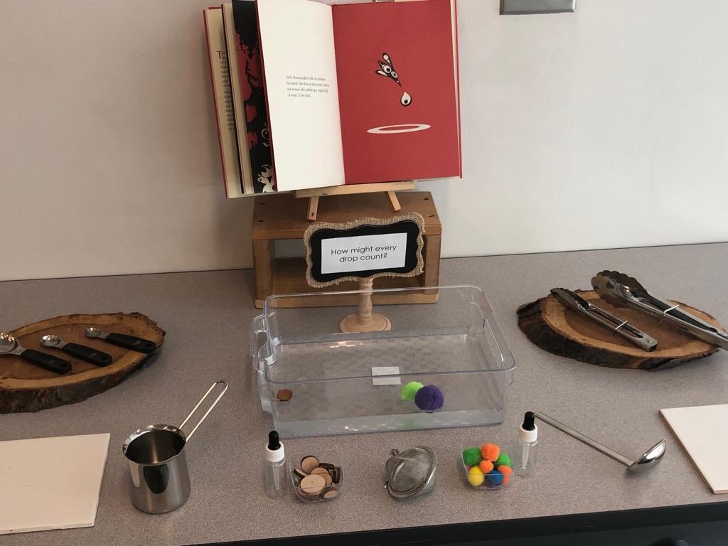 CoachesCornerEY's tweet photo. Another playful afternoon of learning as we unpack invitations for leerning. More amazing playshops tomorrow. #writetoplay #remainingculturallycalm Join us and register at: https://t.co/2tssJpHylC @albrown_tdsb @a_thompsonclass @booklamations https://t.co/cOGmSw8j9I