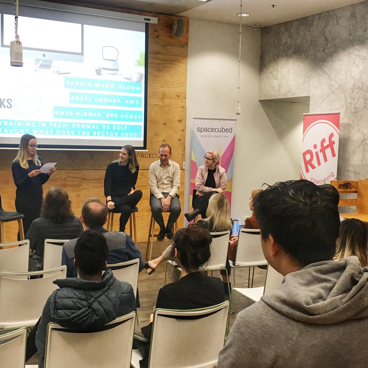 Kali_in_Perth's tweet image. Getting into our #TechTalks, discussing how #training in #tech will look in #futurework @KateKirwin @JasminWard1 @TechtalksW @LizzieMoorhouse