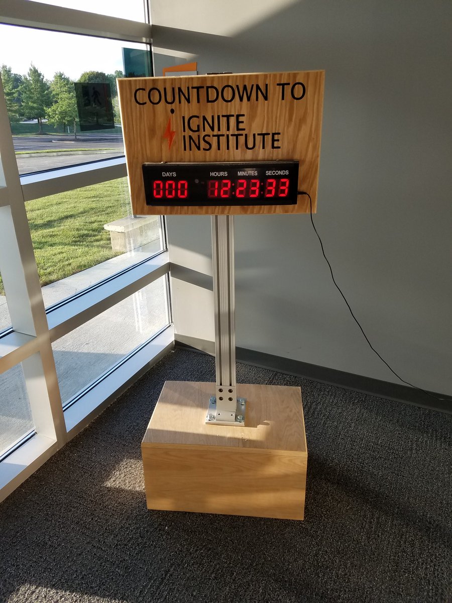donmblack's tweet photo. In 12 hours the first class of Ignite students will begin a new journey. #newbeginnings @JimDetwiler1 @dr_poe @jlvw76 @JeromeGels @BrianCNoll @WhitisJulie @Boone_County @IgniteAtRIC https://t.co/vWnoGtR69U