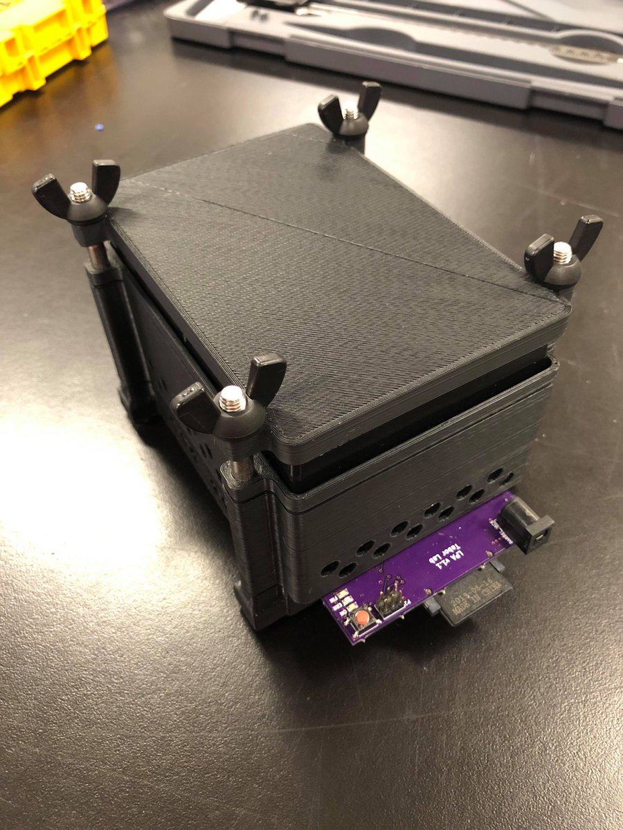 Lightboxes are completed !!! (Biologists + Circuitry = BFFs) 😂😂😂