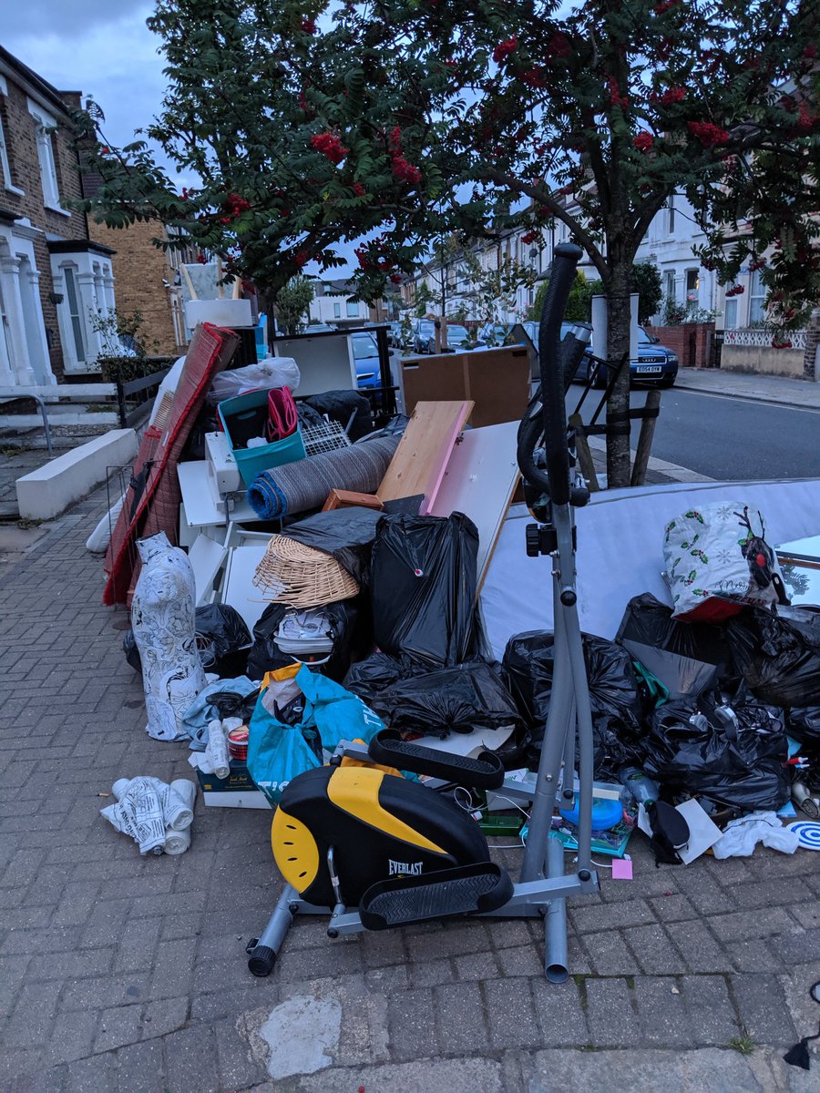 Merv Charles tweet media