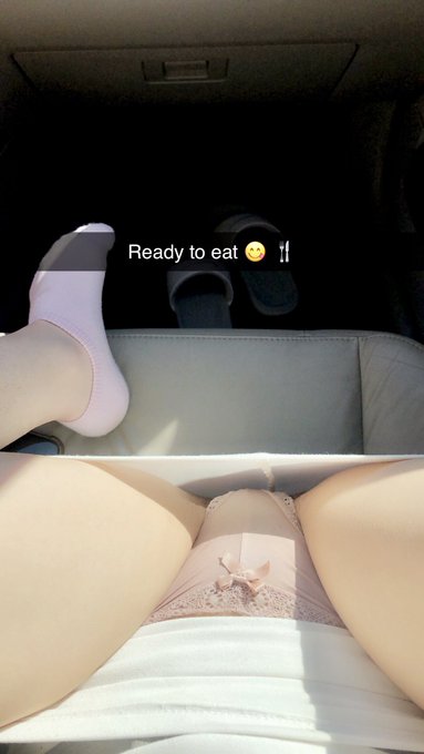 Pussy that hasn&rsquo;t had other dicks in it are the best to eat 😋 mines the BEST https://t.co/NRMYFuTV2c