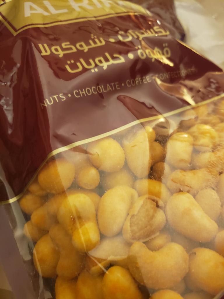 saykaiyiyi's tweet photo. Made a bunch of nut jokes w/ my coworkers when we went to go buy some &amp; I wouldnt have it any other way 😂 #CrewLyfe https://t.co/i1LiO5lGVU