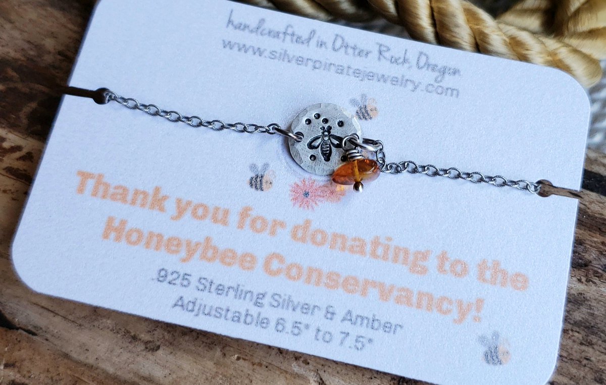 TinaWillART's tweet photo. Honeybee bracelets are now available at https://t.co/xSjgA0C6Iq
50% of purchase price will be donated to The Honeybee Conservacy! @honeybeetweets #savethebees #sterlingsilverjewelry #artisanjewelry https://t.co/8tTMJTEyKN